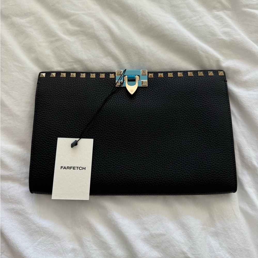 NEW! Authentic Valentino Large Rockstud Clutch - Black with gold hardware
